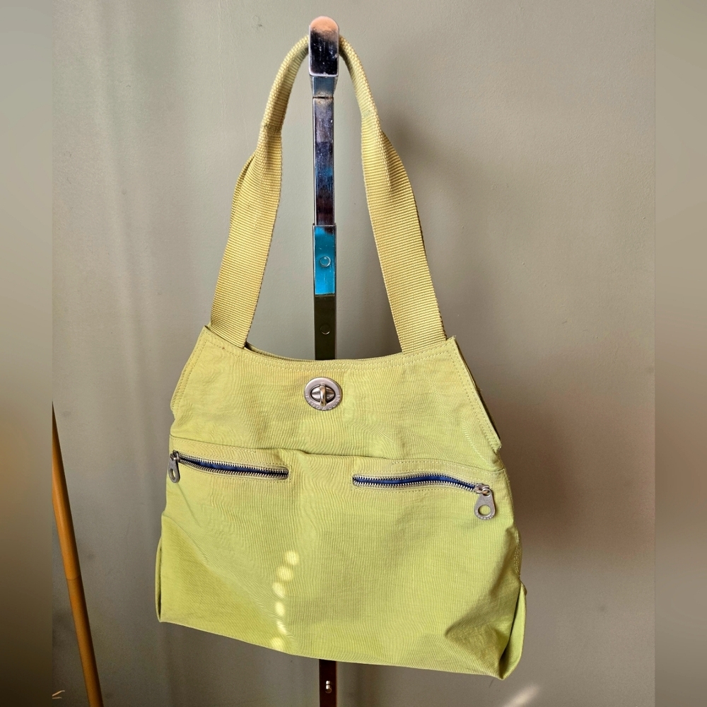 Baggallini Shoulder Bag lime green